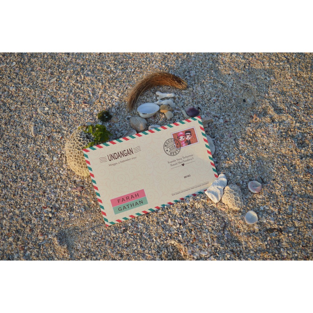 

Undangan Pernikahan Model Amplop dengan Prangko (88183)