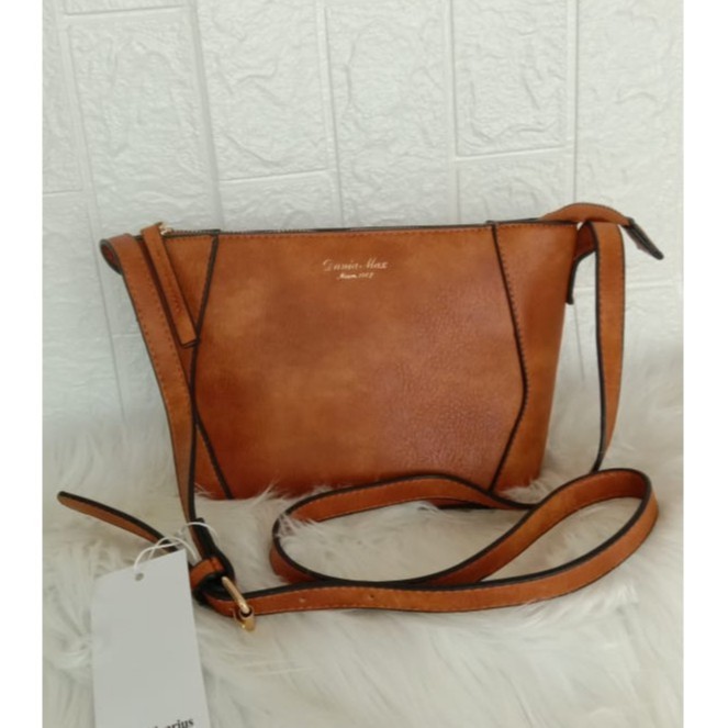 Tas Selempang Wanita Stradivarius Polos Fahion #056