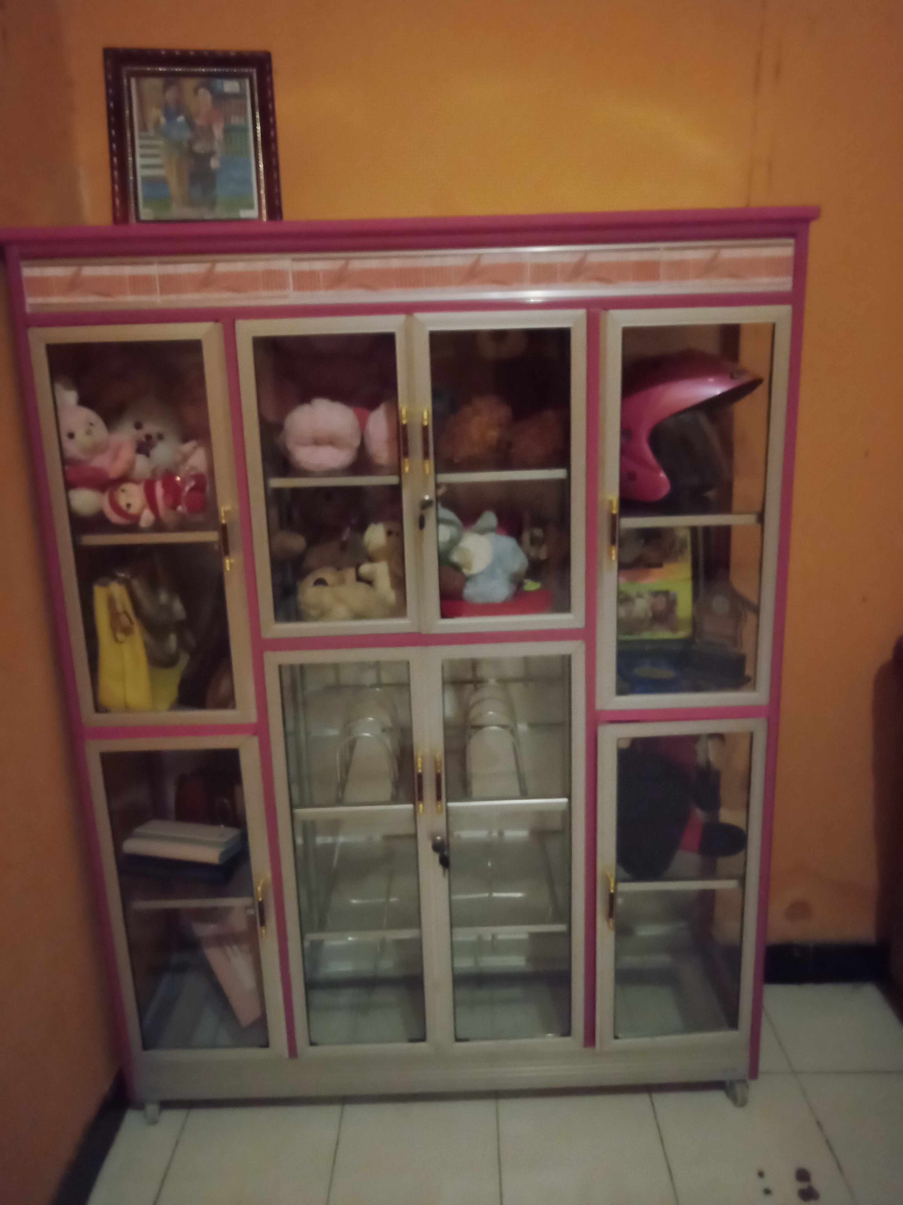 Rak Piring Kaca Pintu 8 (khusus Semarang)