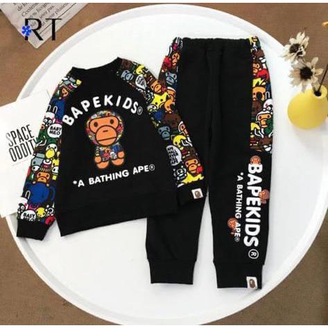 setelan sweater anak bayi bape kids terbaru terlaris bahan babyterry lembut/ setelan sweater anak laki laki/ sweater anak laki laki/ sweater anak cowo/ setelan sweater anak perempuan/ sweater anak perempuan