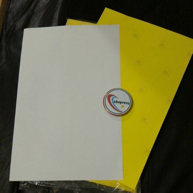 

Kertas stiker HVS Folio