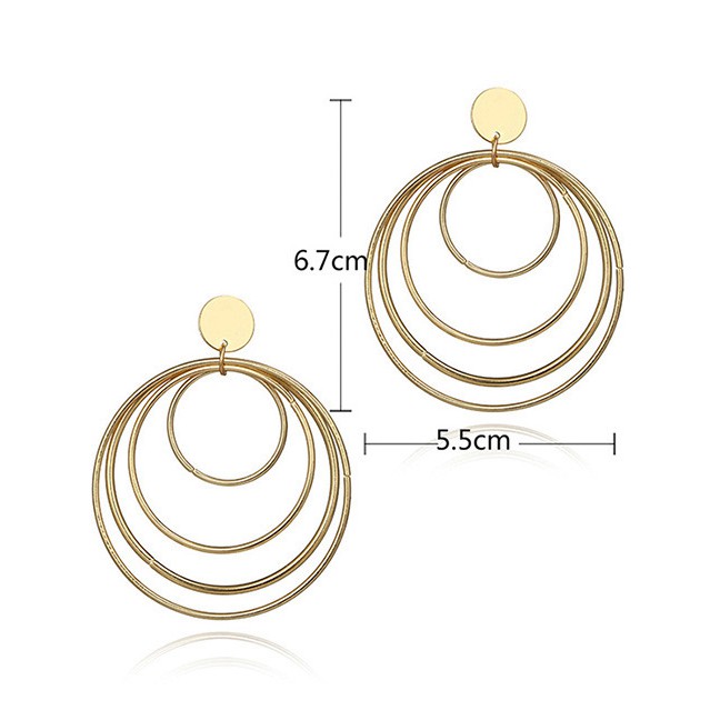 LRC Anting Tusuk Fashion Gold Color Round Shape Decorated Earrings