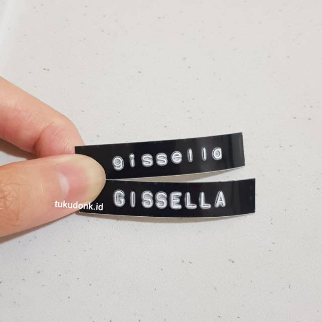 

CUSTOM CETAK LABEL STICKER NAMA TIMBUL MURAH, HURUF BESAR / KECIL 3D ANTI AIR