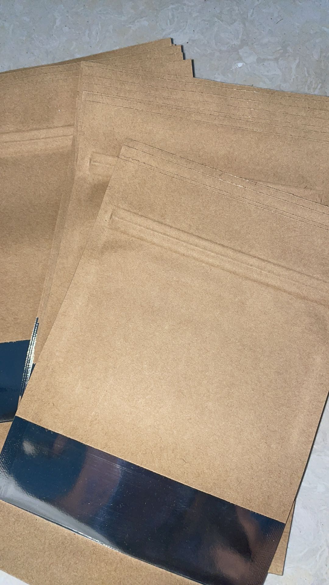 @25pcs Standing Pouch Kraft Alufoil Window + Zipper 14 X 22 Cm