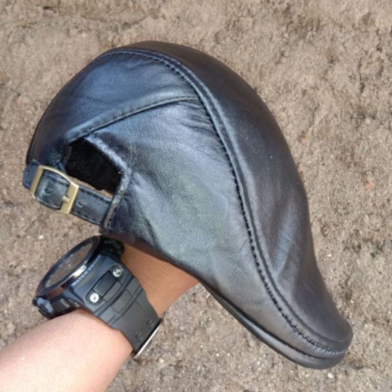 Topi Pet Gesper 2 Terbaru Hitam Dan Coklat Ukuran Adjustable  Mikihat Peci / Miki Hat / Brimless Cap