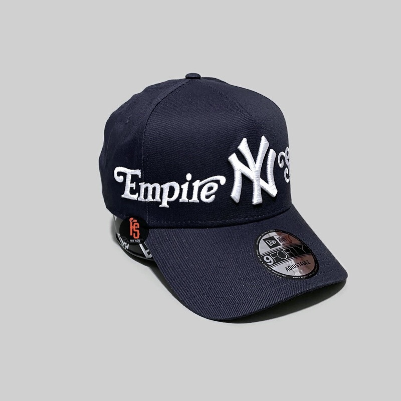 TOPI NEW ERA ORIGINAL A FRAME NICKNAME NEW YORK YANKEES NAVY WHITE