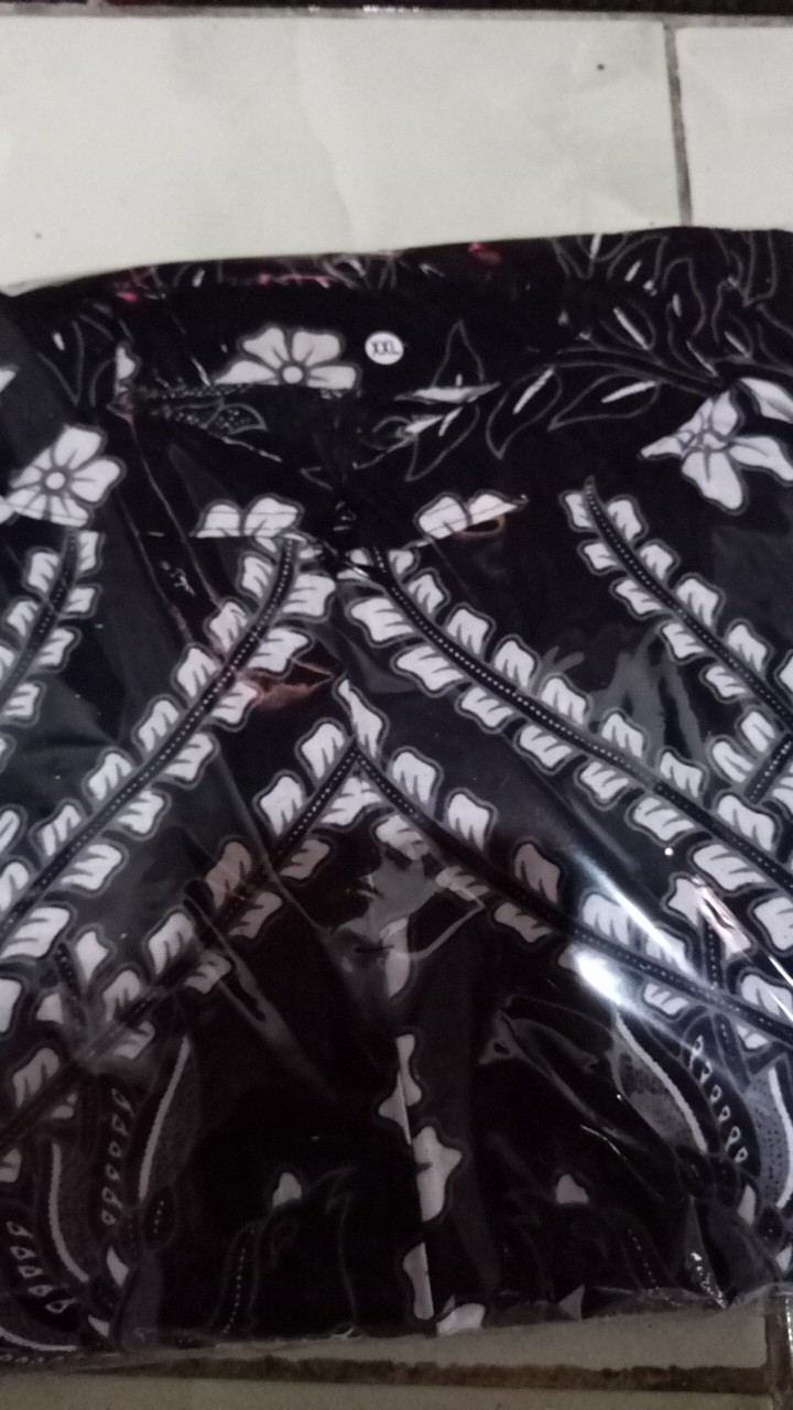 Bisa Pisah Batik Couple Keluarga Sania Ruffle Ori Ndoro Jowi Motif Manuk Tarung Putih