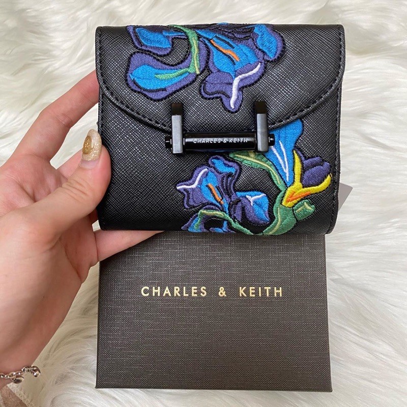 charles and keith x van gogh wallet