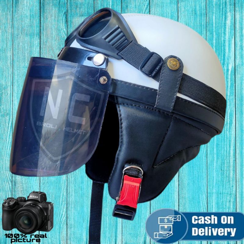 HELM BOGO CHIP/HELM KACA/HELM KACAMATA/HELMWARNA PUTIH/HELM BOGO CHIP/HELM MURAH/HELM VESPA/HELM MIL