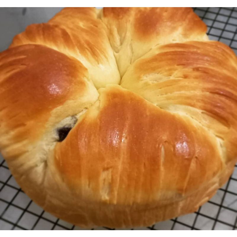 

wool roll bread