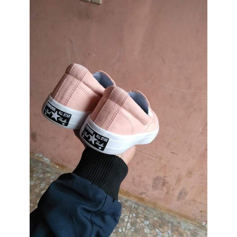 sepatu_converse_slip on PEACH