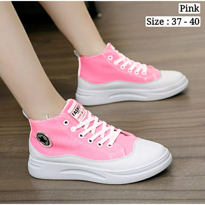 Sepatu Wanita  Kanvas Bertali Boots Martin Bintang SH-03-3