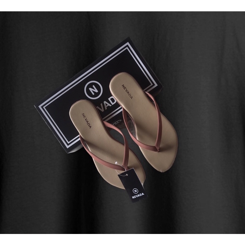 sandal nevada/sandal wanita/sandal Japit NVD/sandalcewek/sandalmurah/sandalsantai-Salem