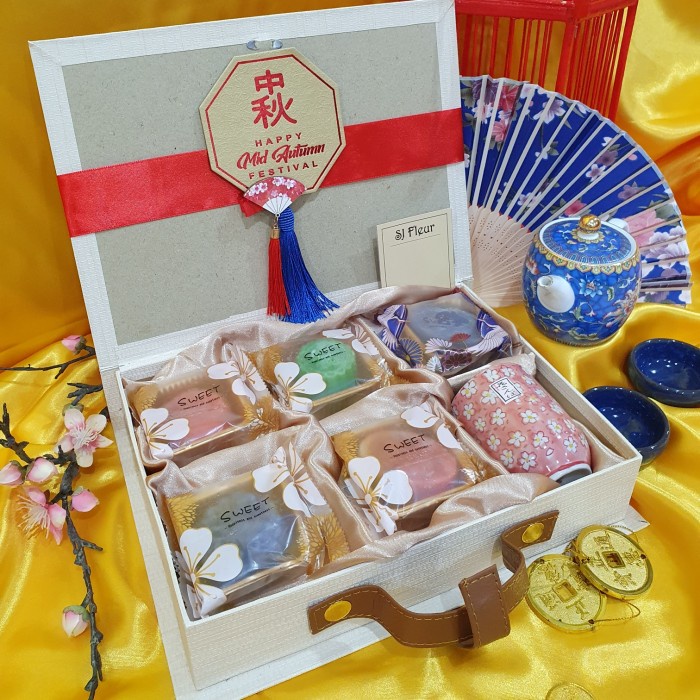 

Box paket hampers mooncake kue bulan 2