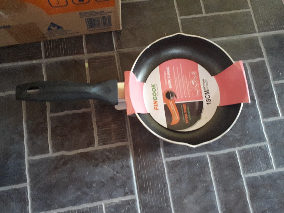 Fp1802tf  Fincook Fry Pan 18cm Bibir Tuang / Wajan Fincook Fp-1802 Tf / Fry Pan Fincook Fp 1802tf