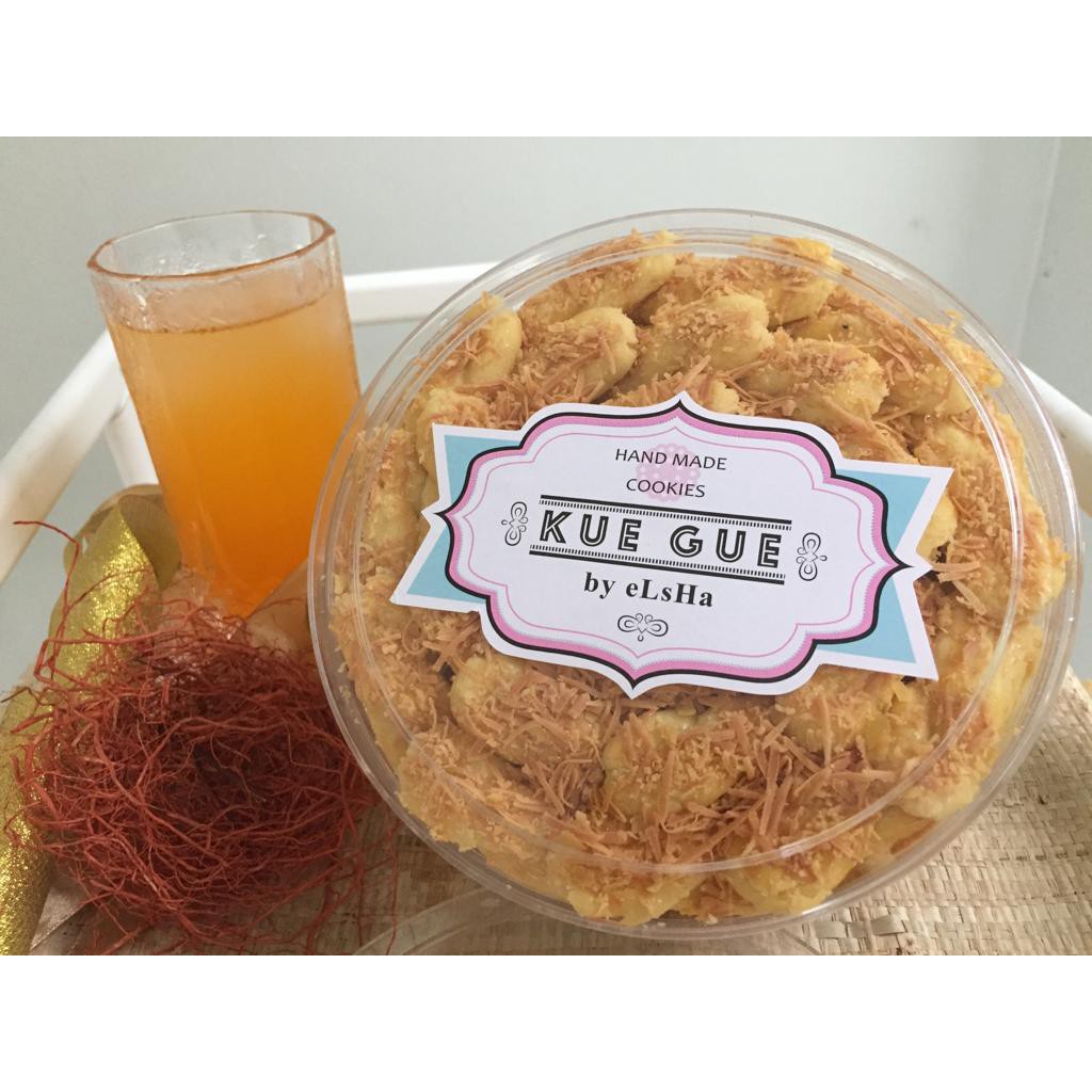 

Kastengel keju 'kue gue' ready stock - kue kering