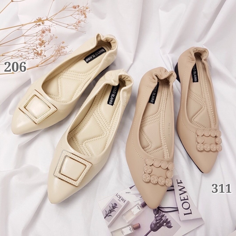 

Flat Shoes M*nolo Bl*hnik 311 206
