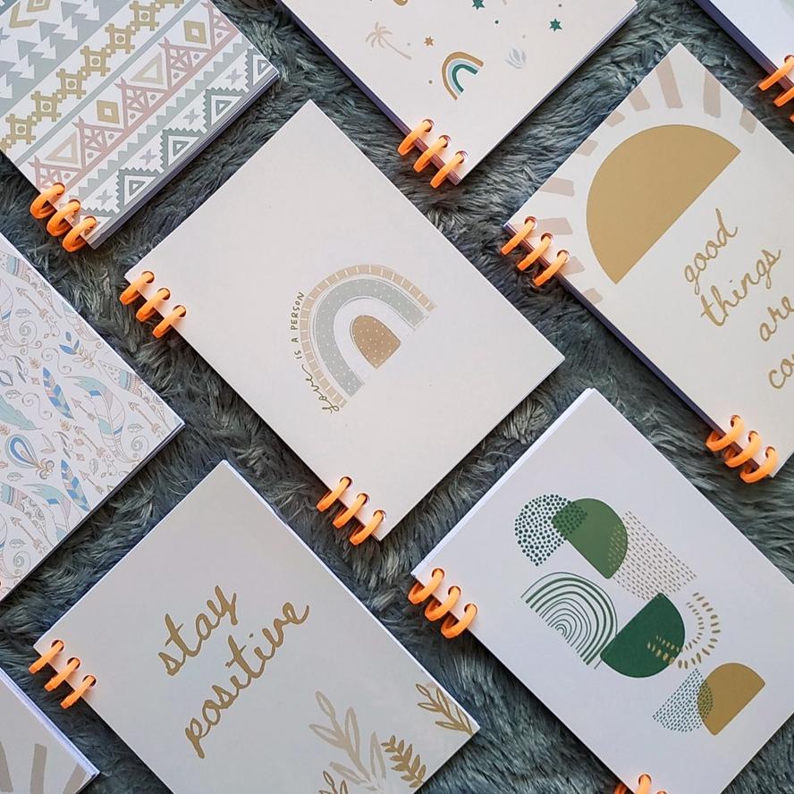 

✅Dijamin Aman❤/BUKU TULIS NOTEBOOK A6 AESTHETIC BOHEMIAN / NOTEBOOK / BUKU DIARY / BUKU JURNAL / BUKU CATATANBUKU TULIS NOTEBOOK A6 AESTHETIC BOHEMIAN / NOTEBOOK / BUKU DIARY / BUKU JURNAL / BUKU CATATAN/paling murah
