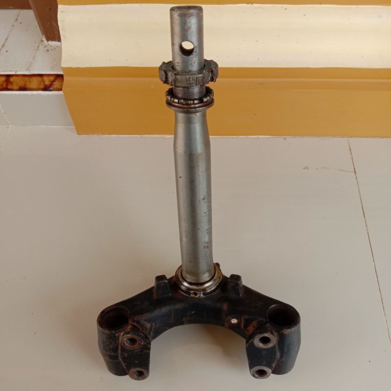 Segitiga Honda Cs1 cs 1. Original. Seken bekas copotan motor