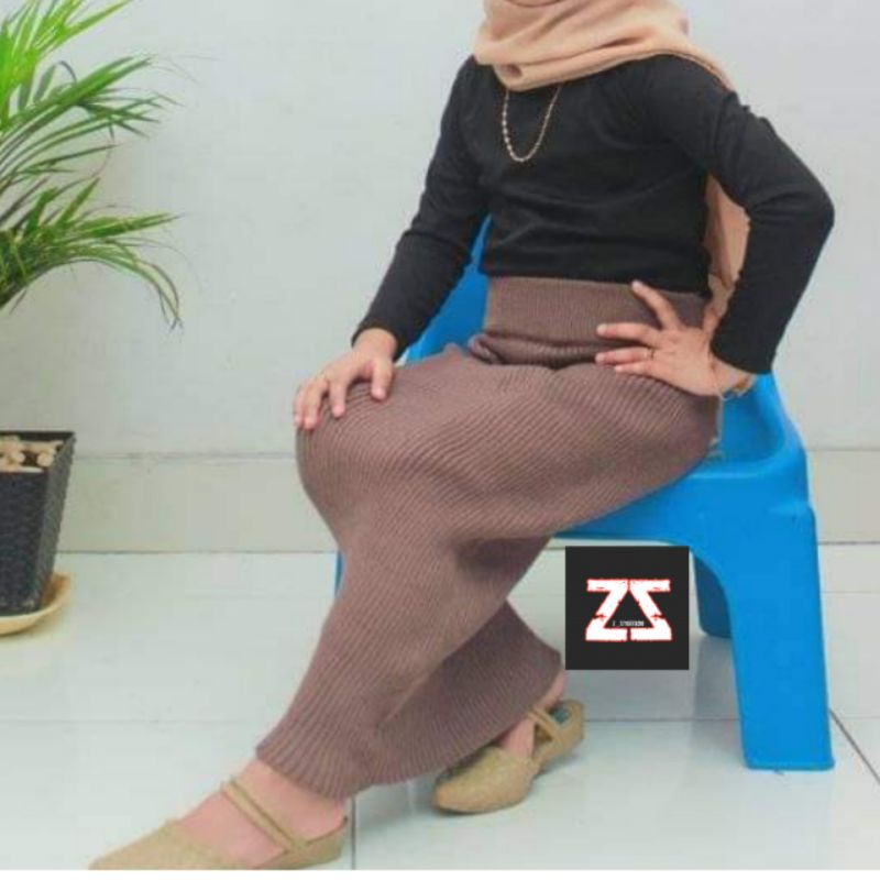 Zstorebdg - Rok Rajut Anak / Rok anak Premium/ Rok Rajut Anak Perempuan