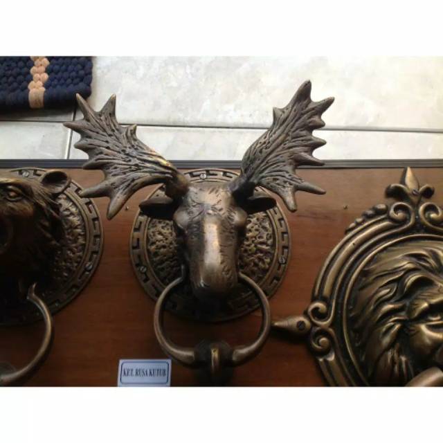Ketukan Pintu Rumah Pagar Kuningan Antik Motif Rusa