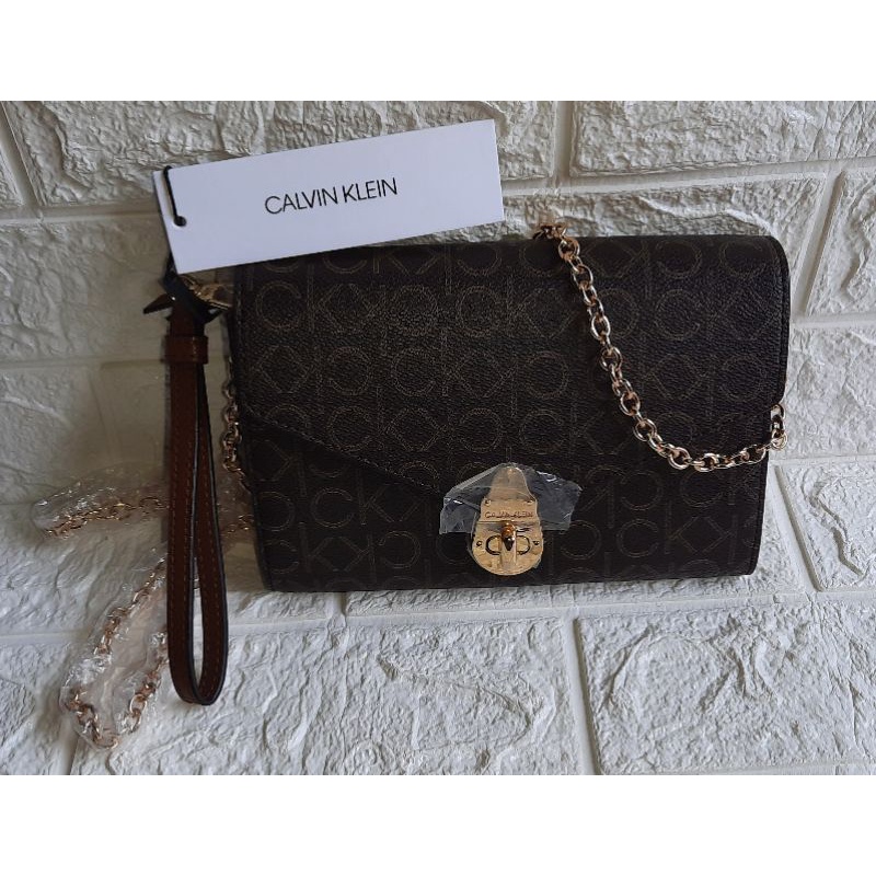 TAS SLING CK SIGNATURE TALI RANTAI AIGNER