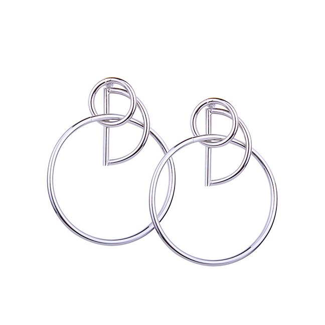 LRC Anting Tusuk Fashion Colour Circular Ring Shape Decorated Earrings