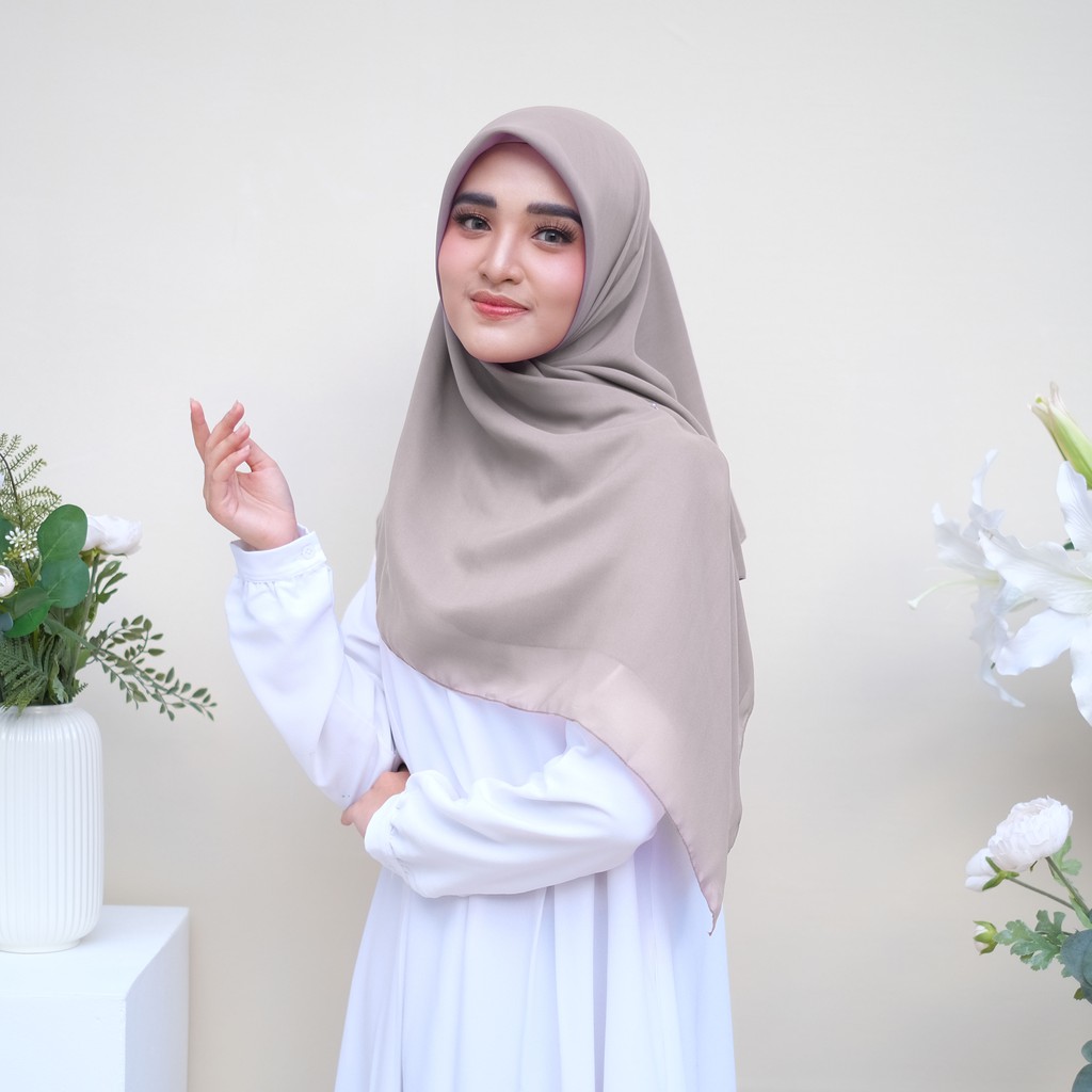 Hijab Segiempat Polycotton Scarf Premium Part 1 Hazel by MIZA-Silica