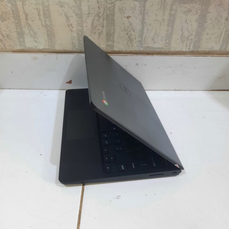 Laptop Dell Latitude 3330 Cor i5-3337U Ram 8Gb SSD 128Gb Windows 10 Full aplikasi siap pakai