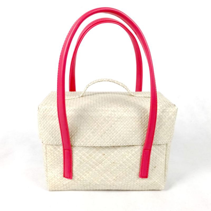 

Mlatiwangi Goodie Bag Pandan