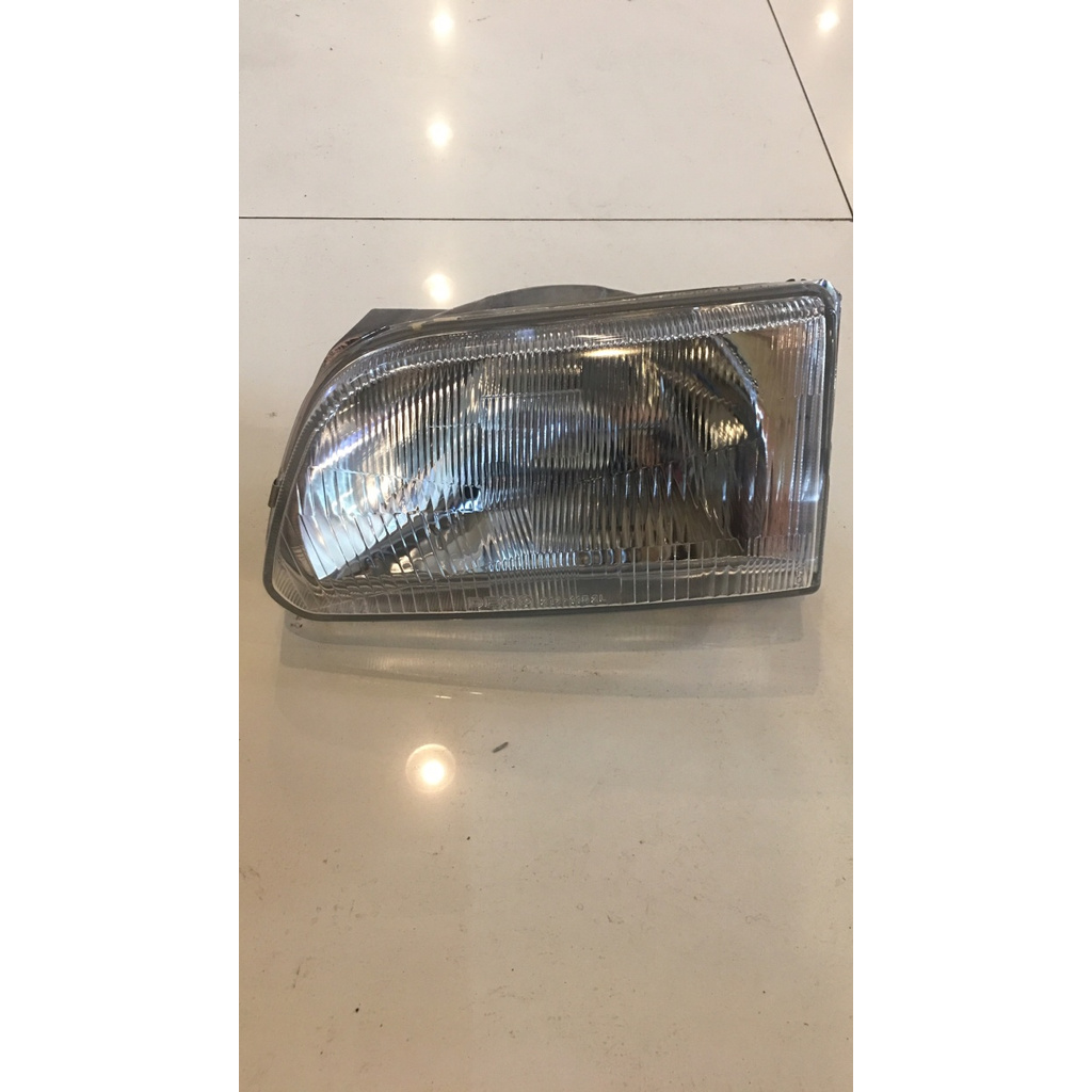 Lampu Besar Lampu Depan Headlamp Starlet Kapsul 90-91