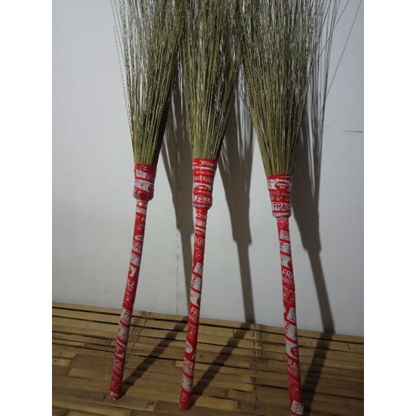 sapu lidi berkualitas/sapu lantai/sapu kasur/ sapu murah/home made