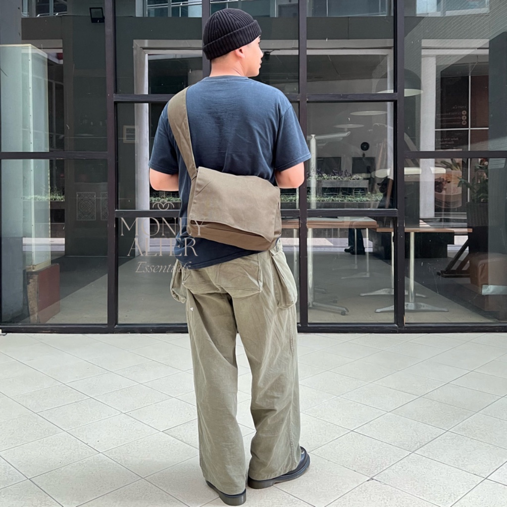 Money Alter - London Bag / Tas Slempang Kanvas