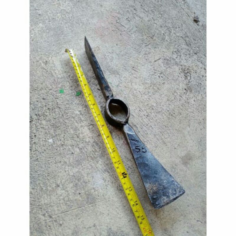 ganco tanah per baja / ganco per tajam dan kuat