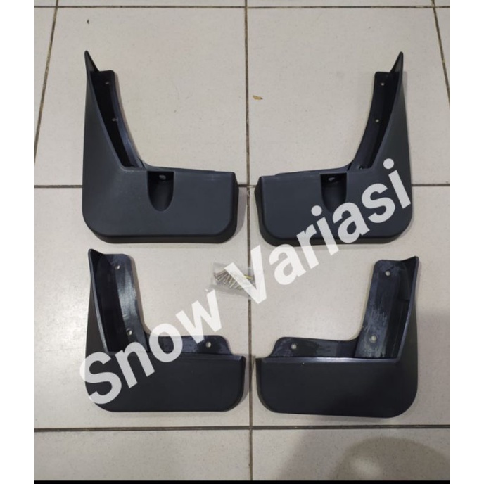 Mud guard Wuling ALMAZ karpet lumpur