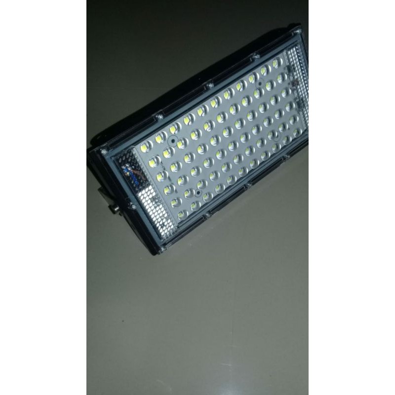 3 pcs lampu 50watt 50led