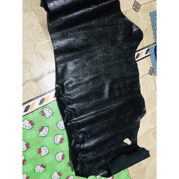 Kulit Sapi asli100% Lembaran motif buaya 16,75feet