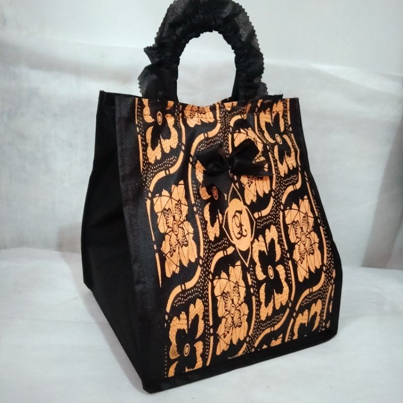 tas hajatan batik elegan/goodie bag 22