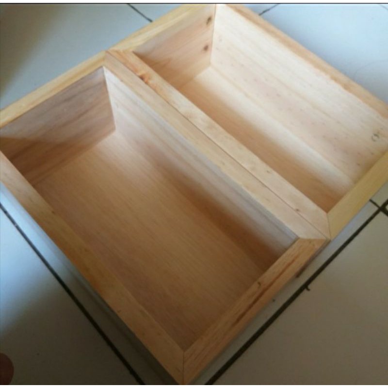 

KOTAK KAYU SERBAGUNA