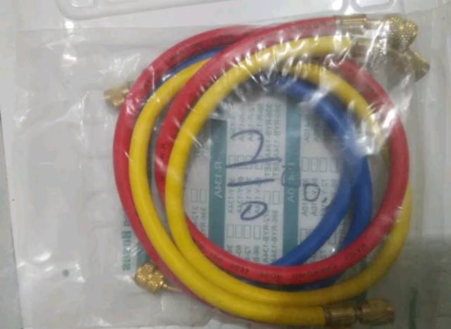 Selang Manifold Set R-140