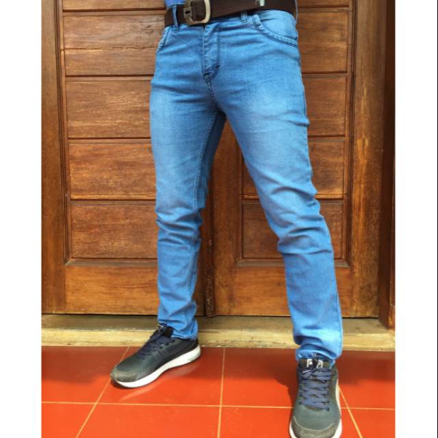 Celana jeans lokal produk