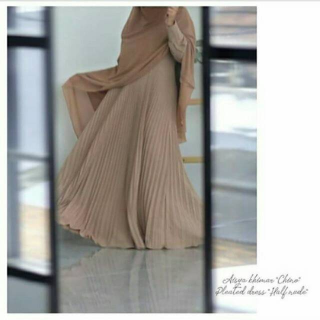 Pleated Dress Bellaluna