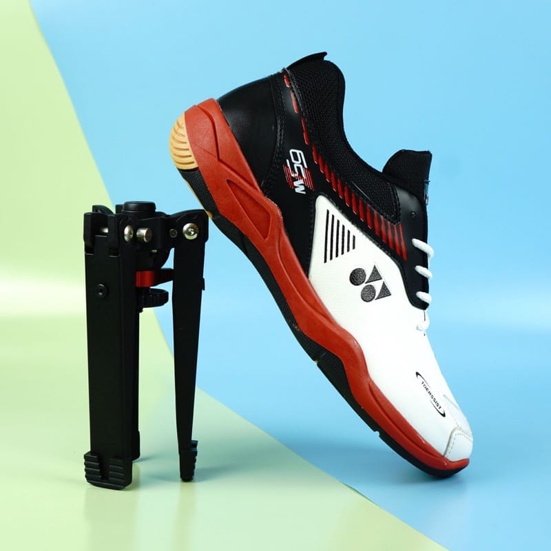 Sepatu Pria Badminton Yonex Sepatu Olahraga Lari Senam