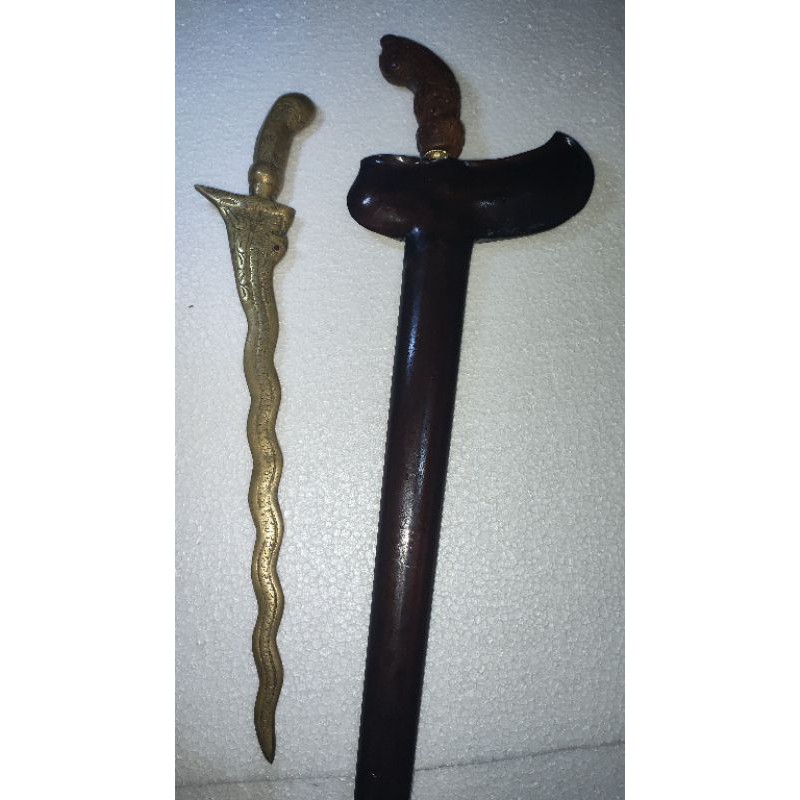 damar murup udan mas dan nogo kuningan