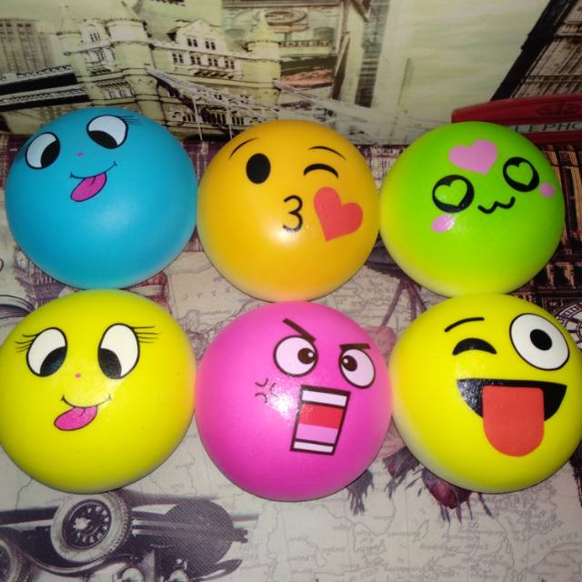 Mainan anak squishy bentuk bakpao karakter