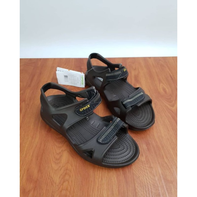 CROCS sandal gunung swift river
