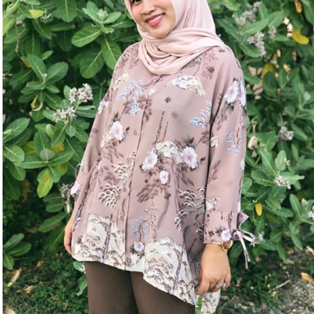 Ria miranda jingmi top