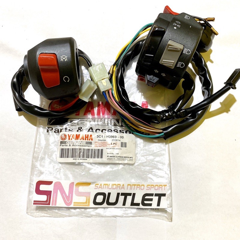 SAKLAR KIRI KANAN YAMAHA VIXION OLD / SAKLAR KIRI KANAN YAMAHA VIXION LAMA / SAKLAR VIXION OLD 1 SET