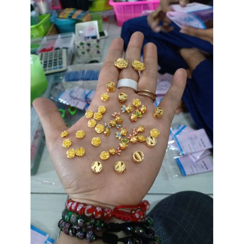 Charm Gelang Hongkong 24k,Charm Naga, Charm Mawar, Charm Bintang, Charm lebah, Charm ikan koi
