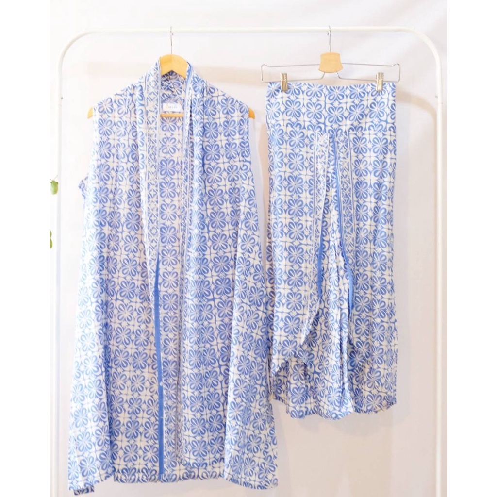 OUTER TANPA LENGAN ONESET WANITA ATASAN WANITA KOLEKSI BATIK CARDIGAN BATIK CARDIGAN WANITA OUTER PA